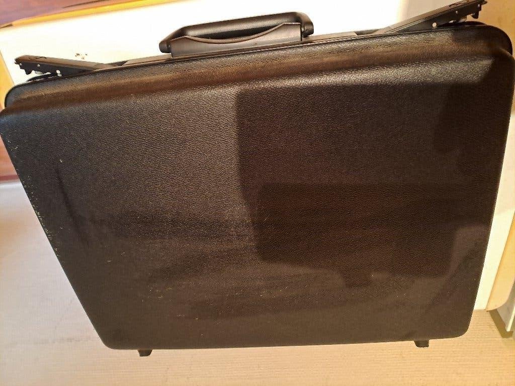 Laptop koffers, Tabletvak, 15 inch, Ophalen of Verzenden, Zo goed als nieuw