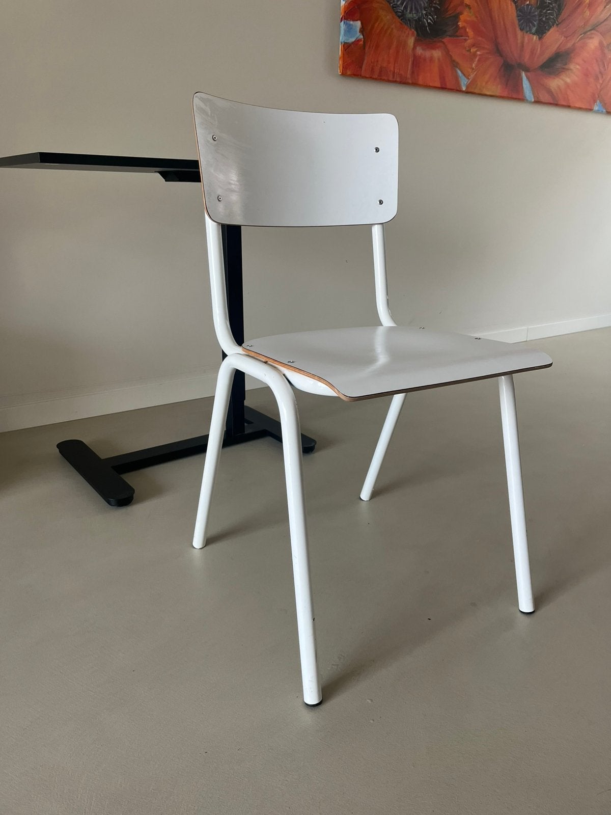 Witte Zuiver 'Back to School' design stoel, Ophalen, Zo goed als nieuw, Stoel(en)