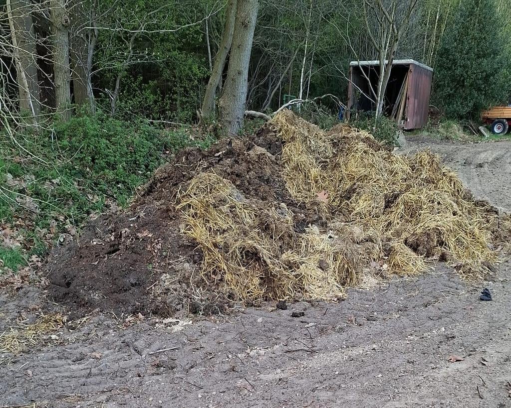 Gratis paardenmest, Ophalen, Mest