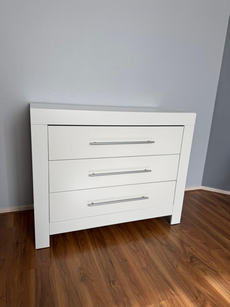 Zo goed als nieuwe commode met 3 lades, Huis en Inrichting, Kasten | Ladekasten, Ophalen, 100 tot 150 cm, Zo goed als nieuw, 3 of 4 laden