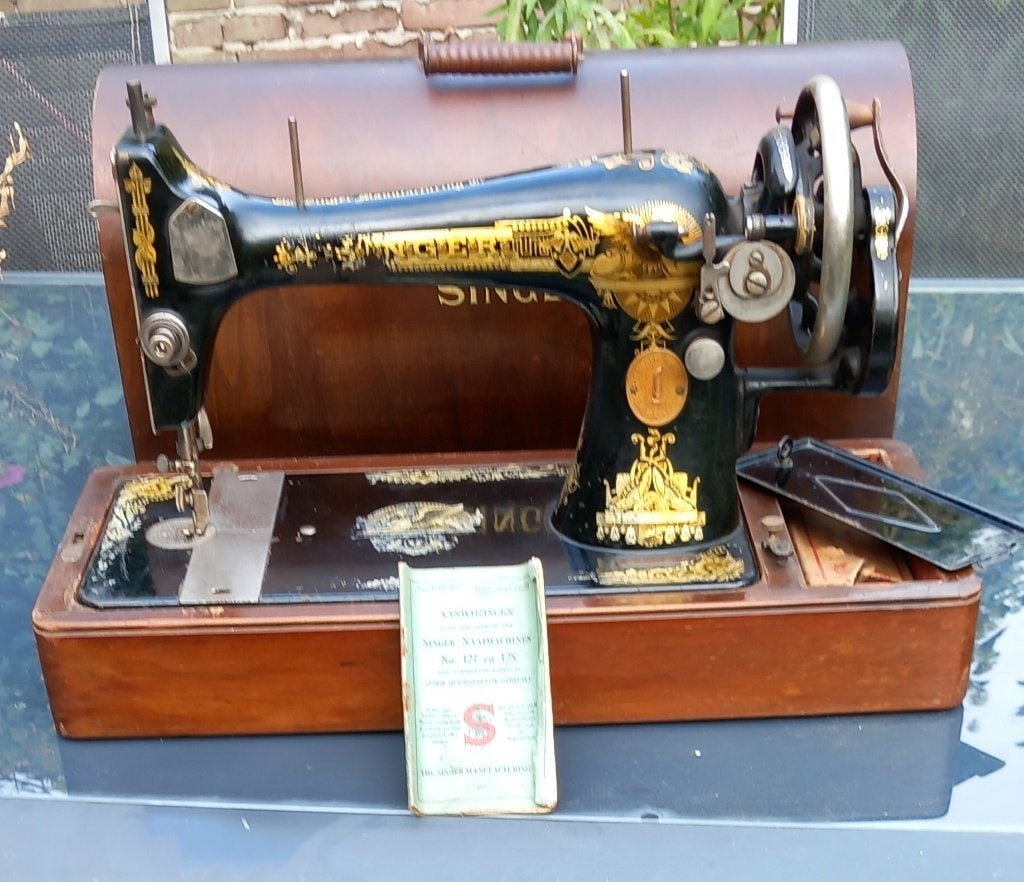Oude Naaimachine Singer 1927, Ophalen