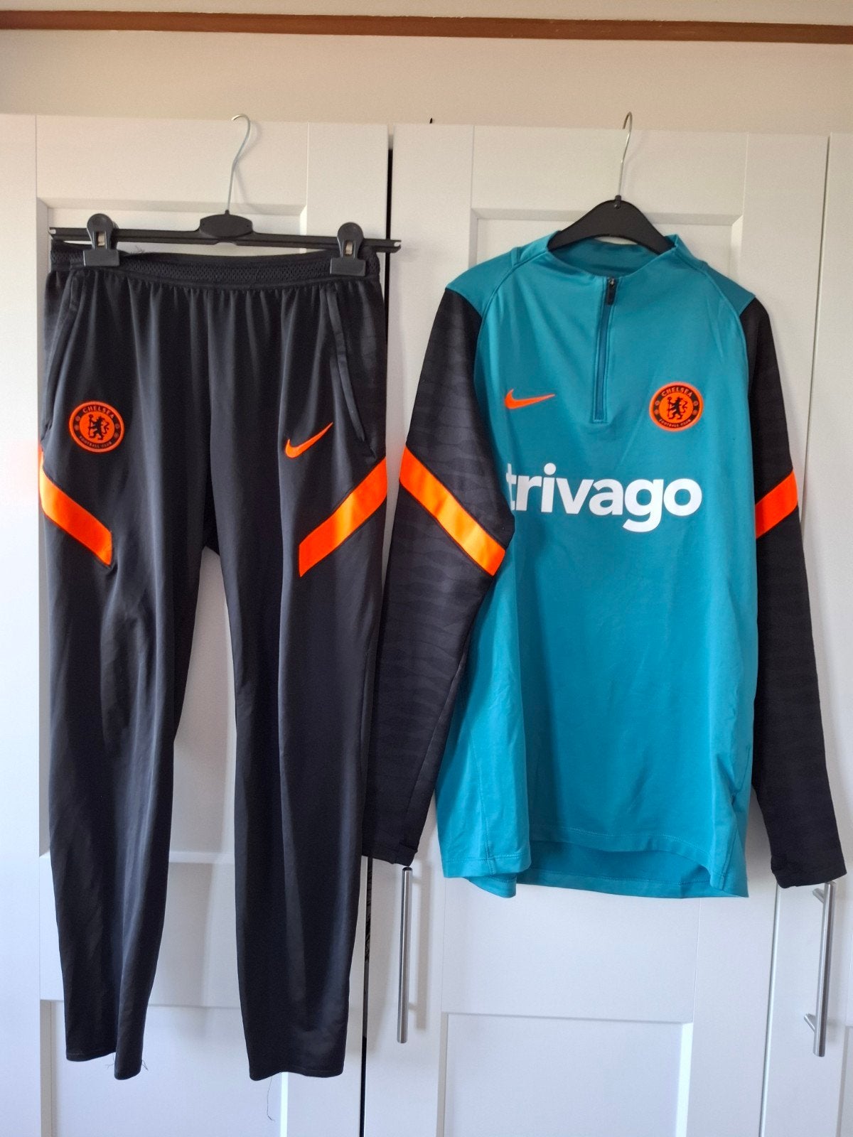 trainingspak Chelsea Football Club, Maat 48/50 (M), Nike, Oranje, Ophalen of Verzenden