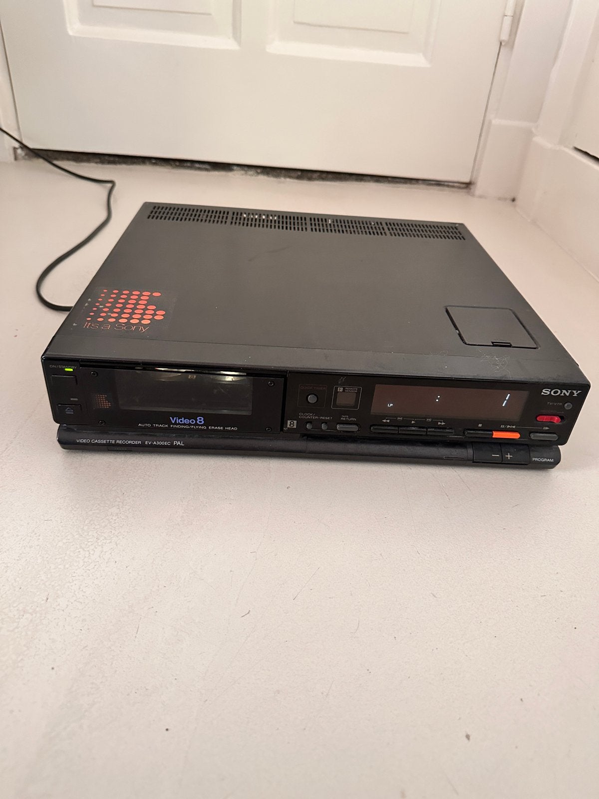 Sony Video 8 speler/recorder (PAL) - defect, Audio, Tv en Foto, Ophalen of Verzenden, Niet werkend, Overige typen