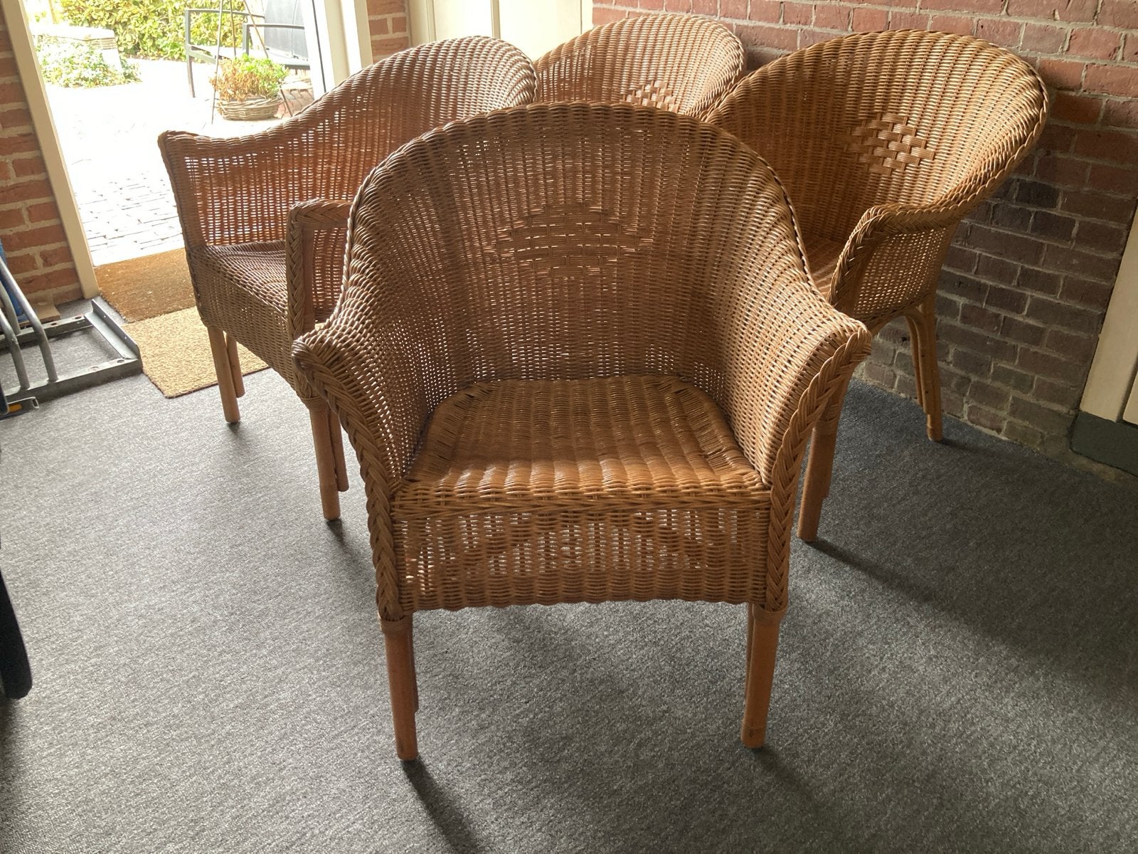 Set van 4 rieten stoelen, Ophalen, Bruin, Riet of Rotan, Zo goed als nieuw