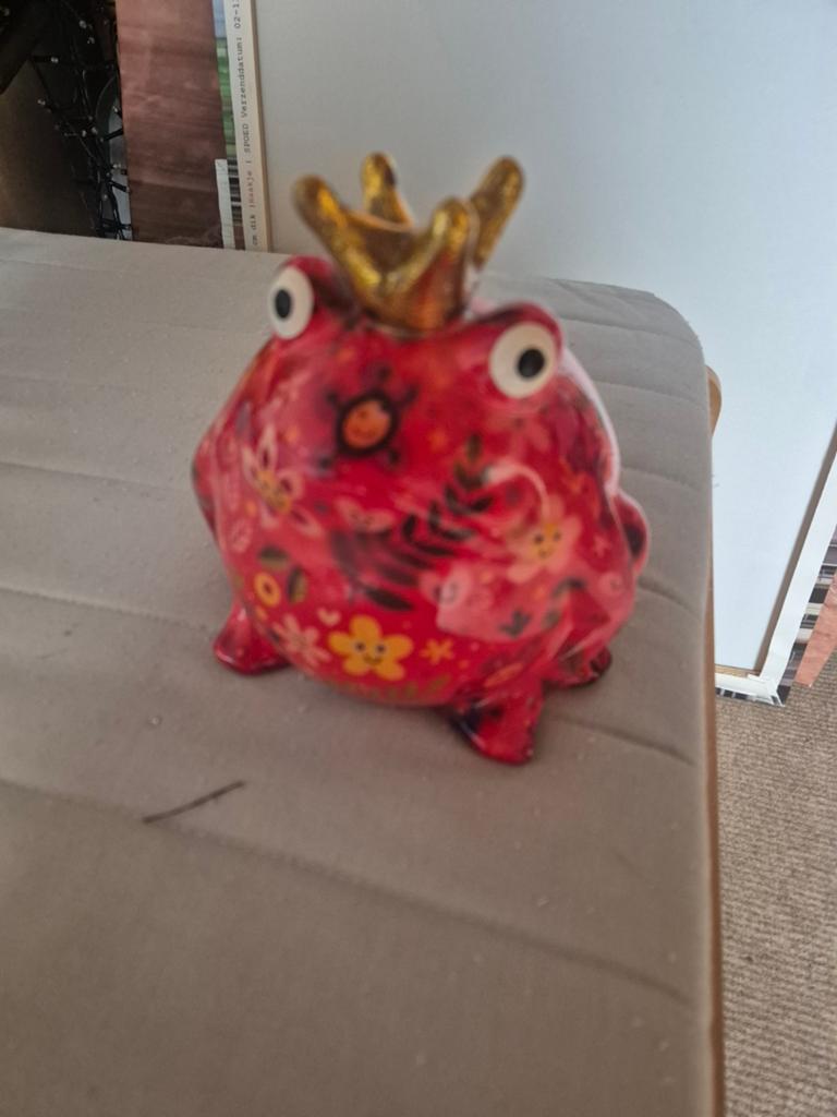 Rode kikker spaarpot met kroon en bloemenpatroon, Ophalen, Zo goed als nieuw, Rood, Steen/keramiek
