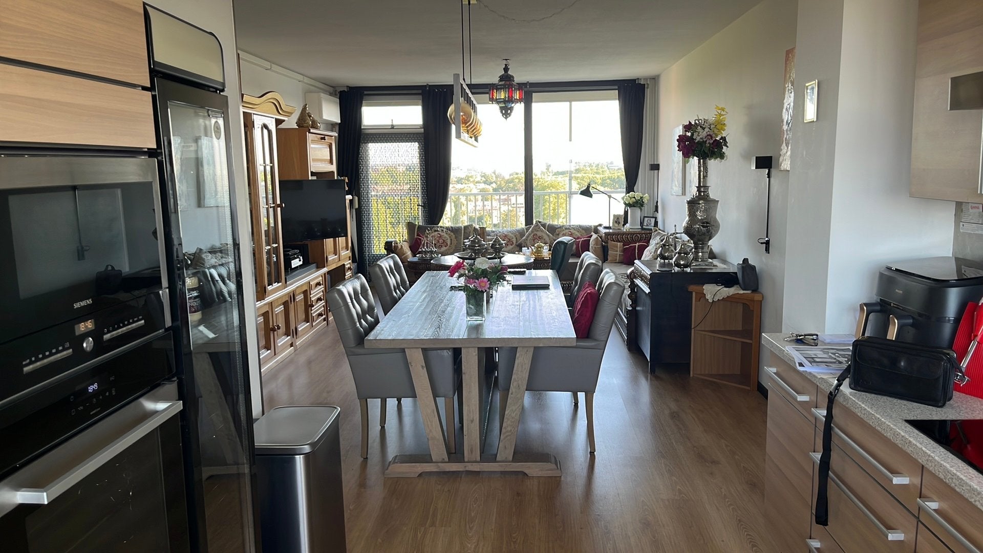 Luxe gemeubileerd appartement met garage te koop in Sittard., Huizen en Kamers, 100 m², Sittard, Tot 200 m², Limburg