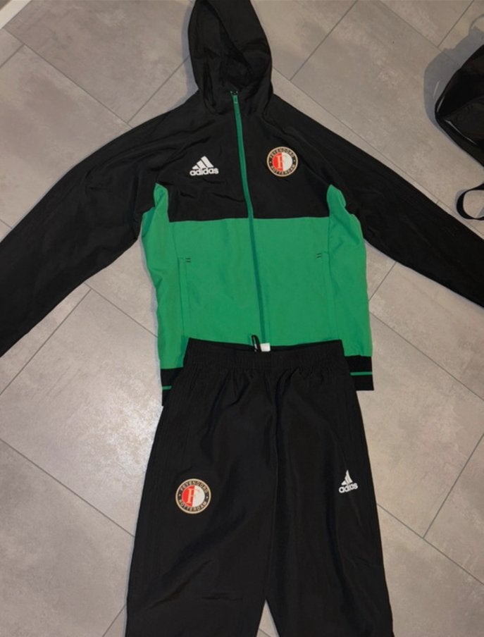 Adidas Feyenoord trainingspak - Zwart/Groen, Verzenden, Zwart, Zo goed als nieuw, Voetbal