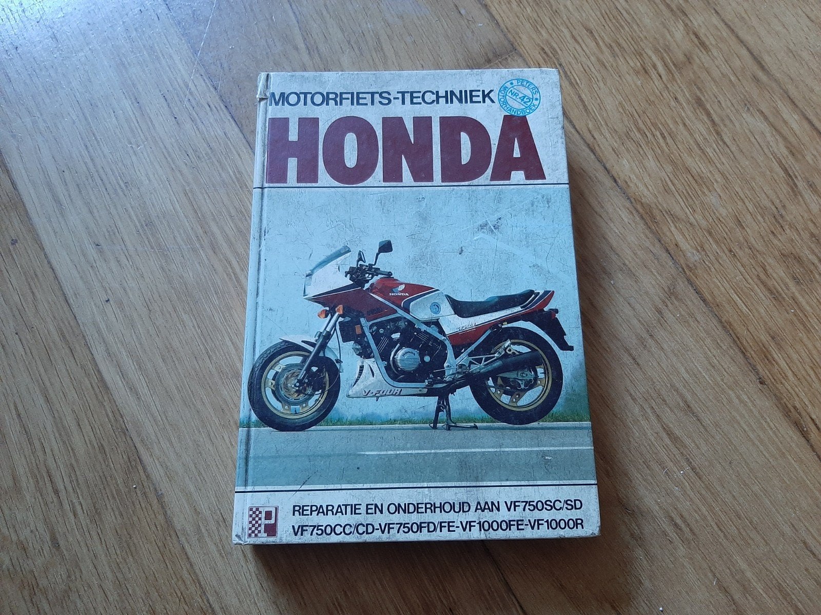 Motorfiets-Techniek Honda VF750/VF1000 Reparatieboek, Ophalen of Verzenden, Honda