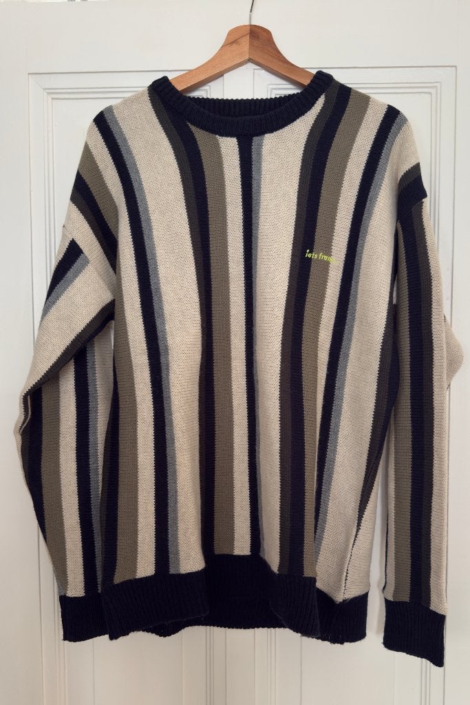 Urban Outfitters x Iets Frans Sweater | M, Bruin, Maat 48/50 (M), Ophalen of Verzenden, Zo goed als nieuw