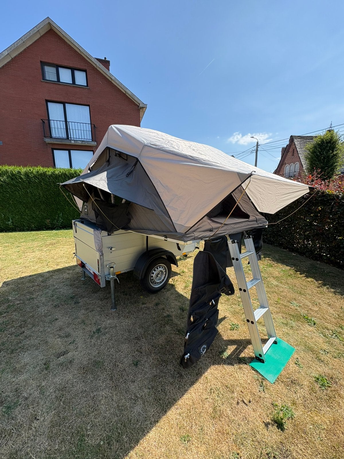 Daktent met aanhangwagen, Caravans en Kamperen, Tenten, Ophalen, Zo goed als nieuw