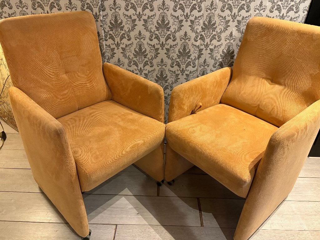 Set Klassieke Okergele Eetkamer of Bijzet stoelen., Ophalen