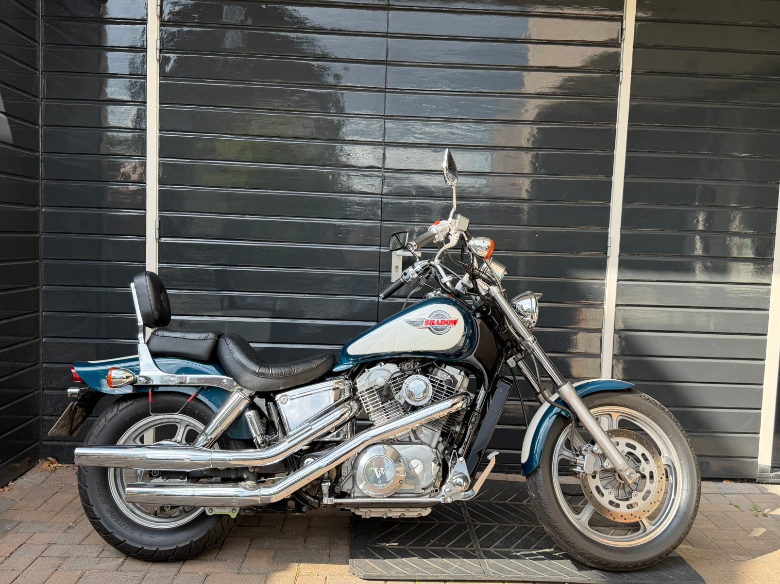 Honda Shadow VT 1100, Cardan-aandrijving, 2 cilinders, Gebruikt, Particulier