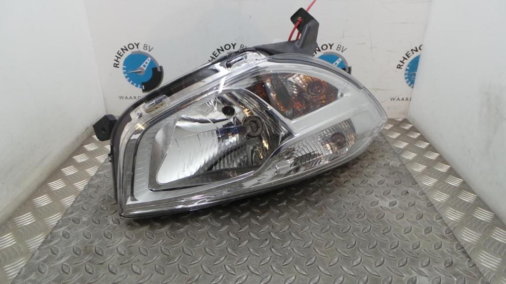DACIA DOKKER 1.5 dCi KOPLAMP R 2015, Auto-onderdelen, Verlichting, Ophalen of Verzenden, Gebruikt, Stiba lid