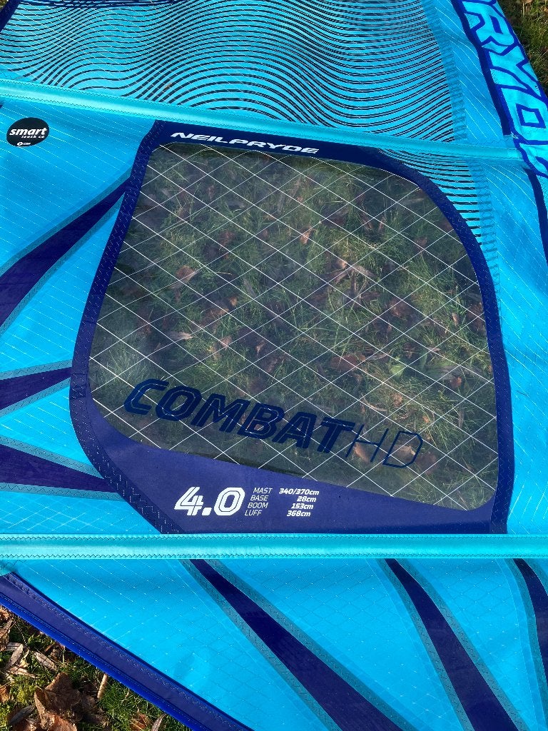 Neilpryde Combat HD 4.0 2021, Watersport en Boten, Windsurfen, Ophalen, Gebruikt, Met draagtas, 3.5 tot 5 m²