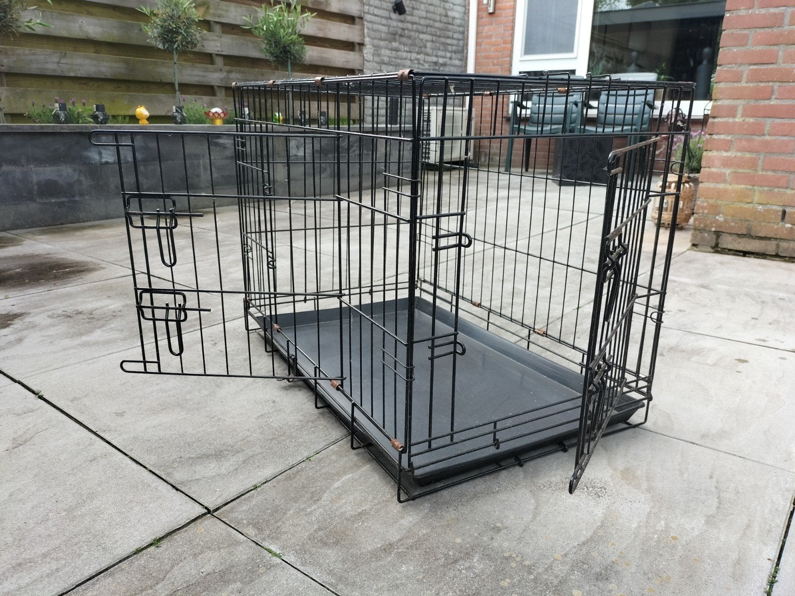 Hondenbench voor middel grote hond, Ophalen, Zo goed als nieuw, 75 tot 110 cm, Minder dan 65 cm