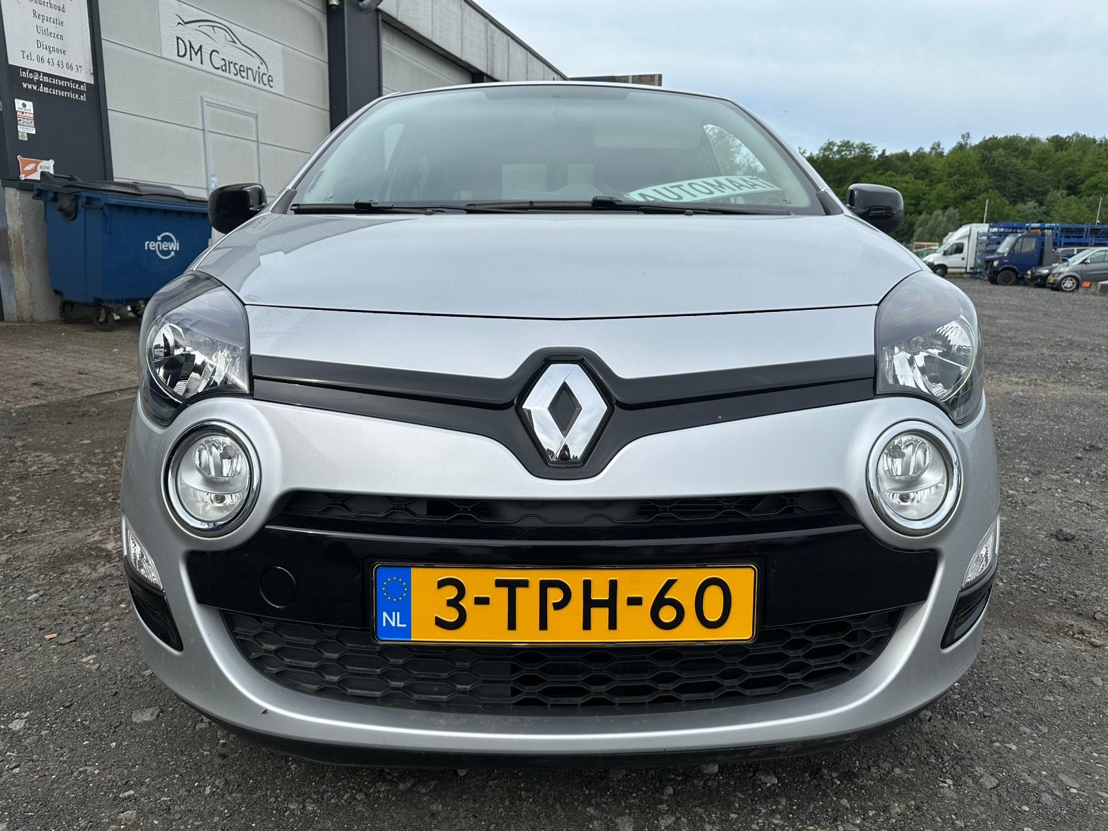 Renault Twingo 1.2 16V Quickshift 2014 Grijs MINDERVALIDE, Auto's, Renault, Twingo, 74 pk, 31 €/maand, 4 cilinders