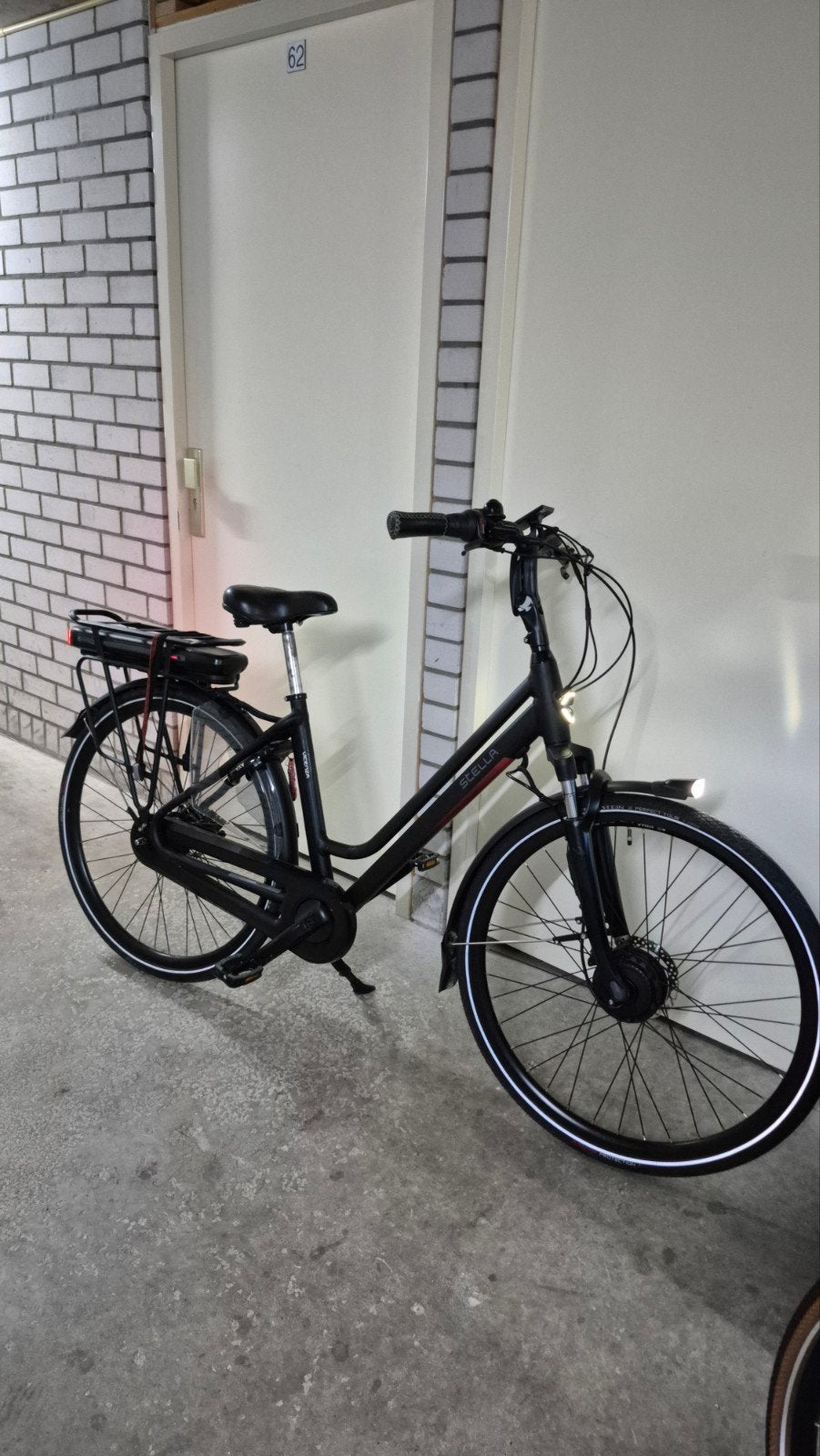 Stella e-bike Vicenza Superior – 443 km – zeer nette staat, Zo goed als nieuw, 51 tot 55 cm, 50 km per accu of meer, Ophalen
