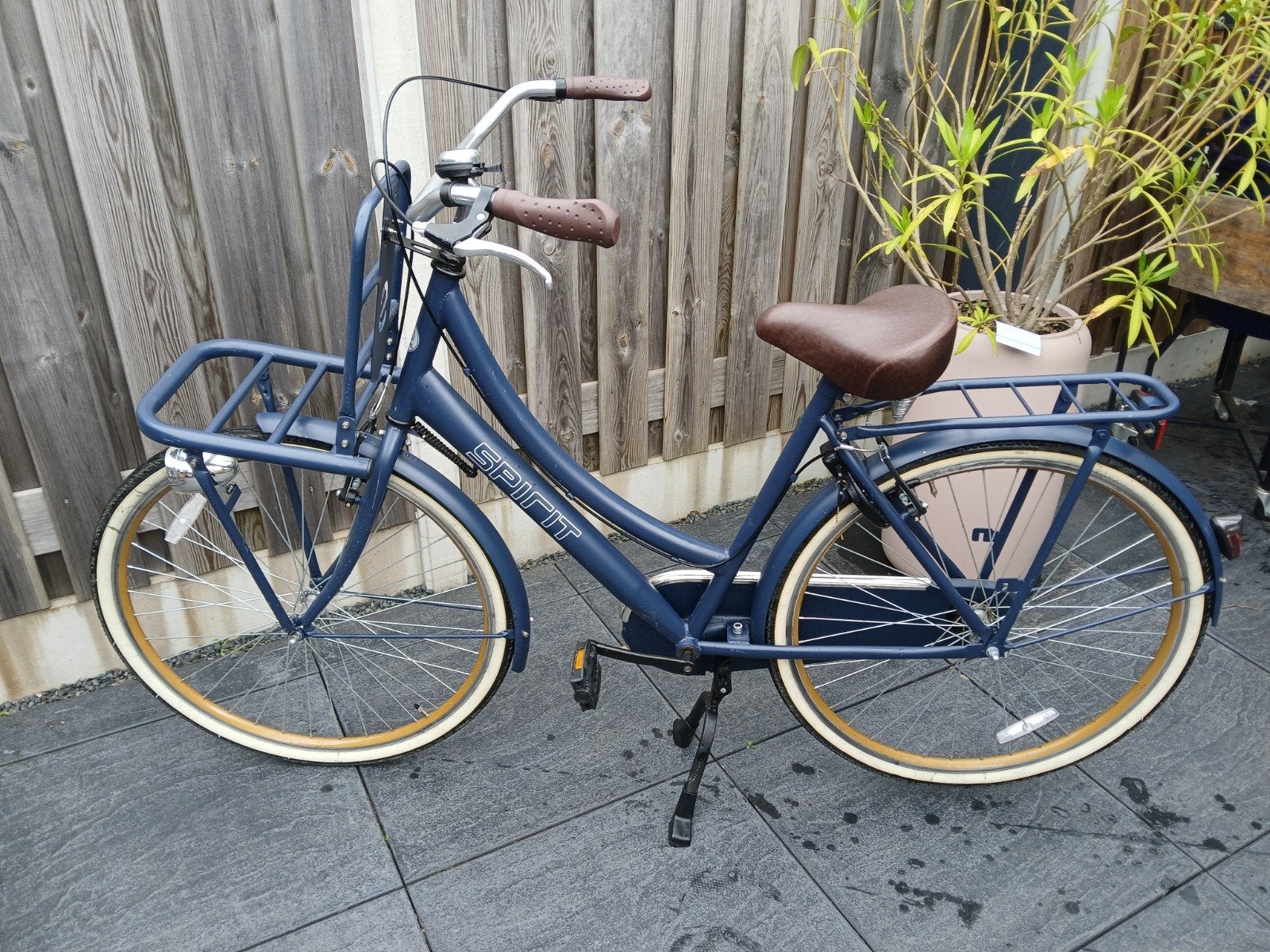 Damesfiets Spirit Cargo Transport framemaat 53, Gebruikt, Velgrem, 50 tot 53 cm, Ophalen