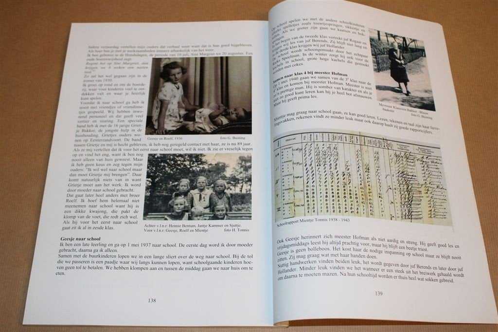 300 Jaar Onderwijs Zuidlaarderveen 1709-2009 [Zeldzaam], Ophalen of Verzenden, Zo goed als nieuw