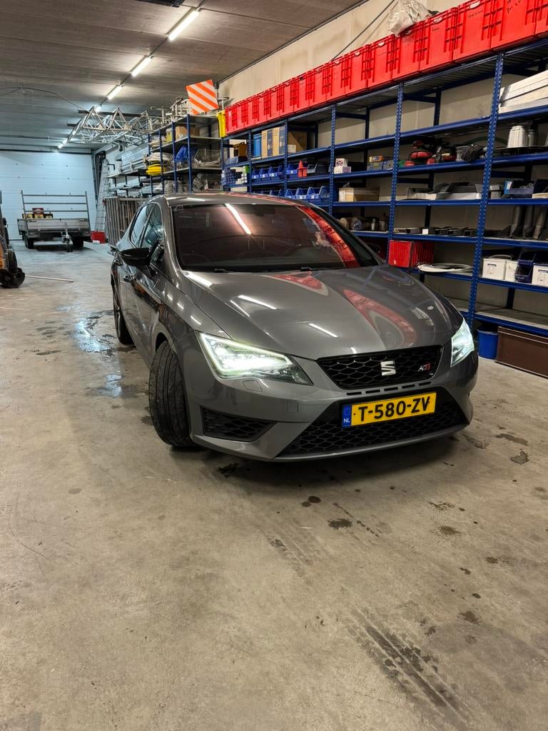 Seat Leon 2.0 TSI 290PK Dsg-6 2016 Grijs, Auto's, Seat, Particulier, Leon, Benzine, Hatchback, Automaat, Geïmporteerd, Zilver of Grijs