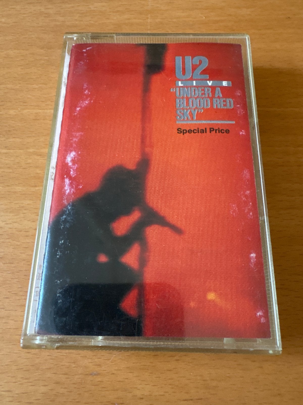 U2 Live "Under a Blood Red Sky" muziek Cassette Tape, Gebruikt, Ducoso, 1 bandje, Ophalen of Verzenden