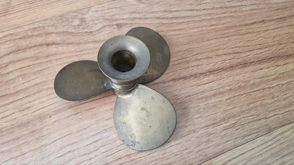 Vintage Koperen Kandelaar in Vorm van Scheepsschroef, Ophalen of Verzenden