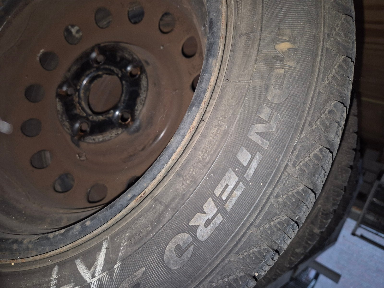 Winterbanden met velgen 185/65R15, Gebruikt, 15 inch, Banden en Velgen, Personenwagen
