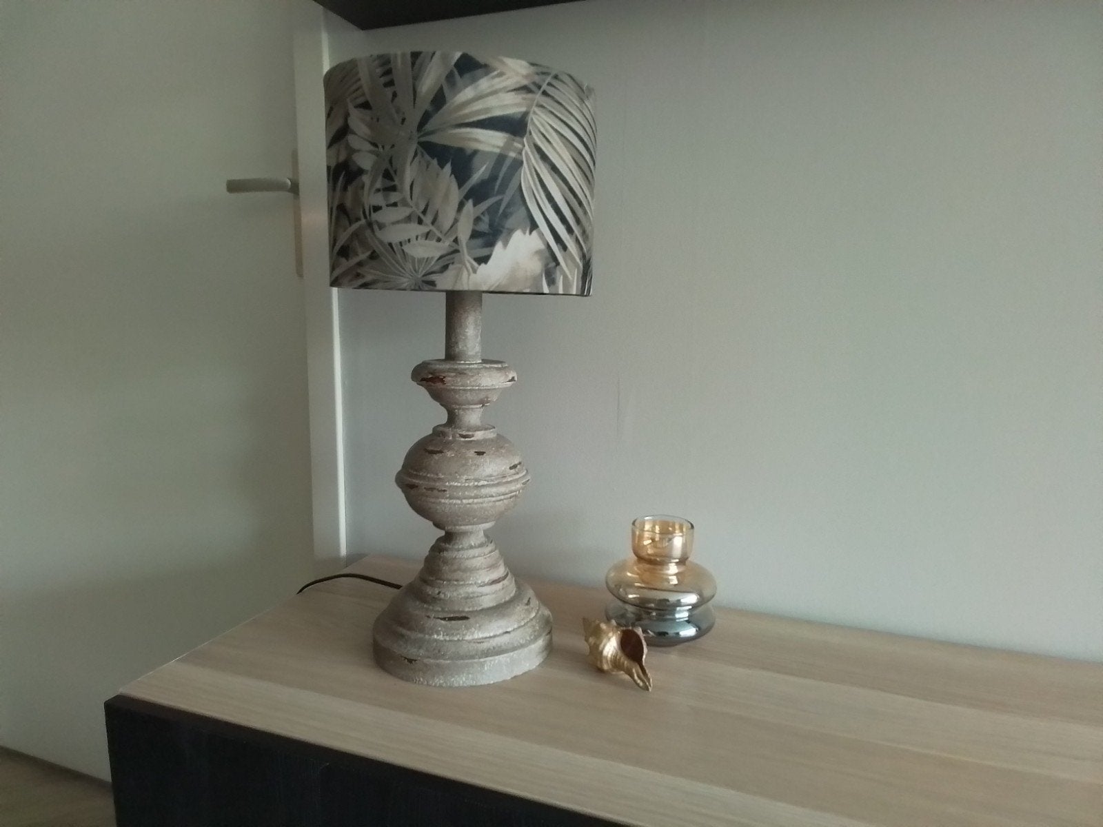 WAANZINNIGE MOOIE SOBERE STIJL TAFELLAMP MET LUXE KAP, Ophalen, Zo goed als nieuw
