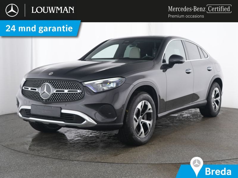 Mercedes-Benz GLC Coupé 300 e 4MATIC AMG Plug-In Hybride |, Auto's, Automaat, 12 maanden, Beige, Verblindingsvrij grootlicht