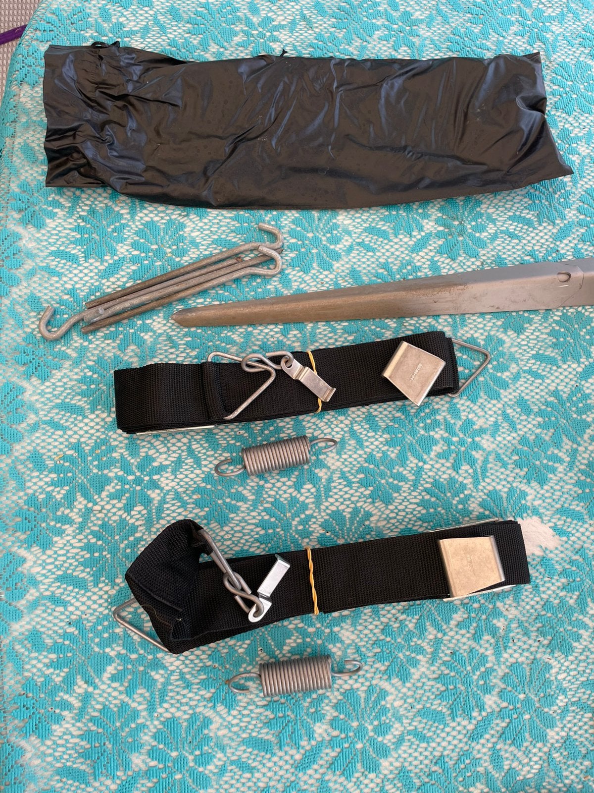 Thule hold down kit luifel stormbanden set, Ophalen of Verzenden, Zo goed als nieuw