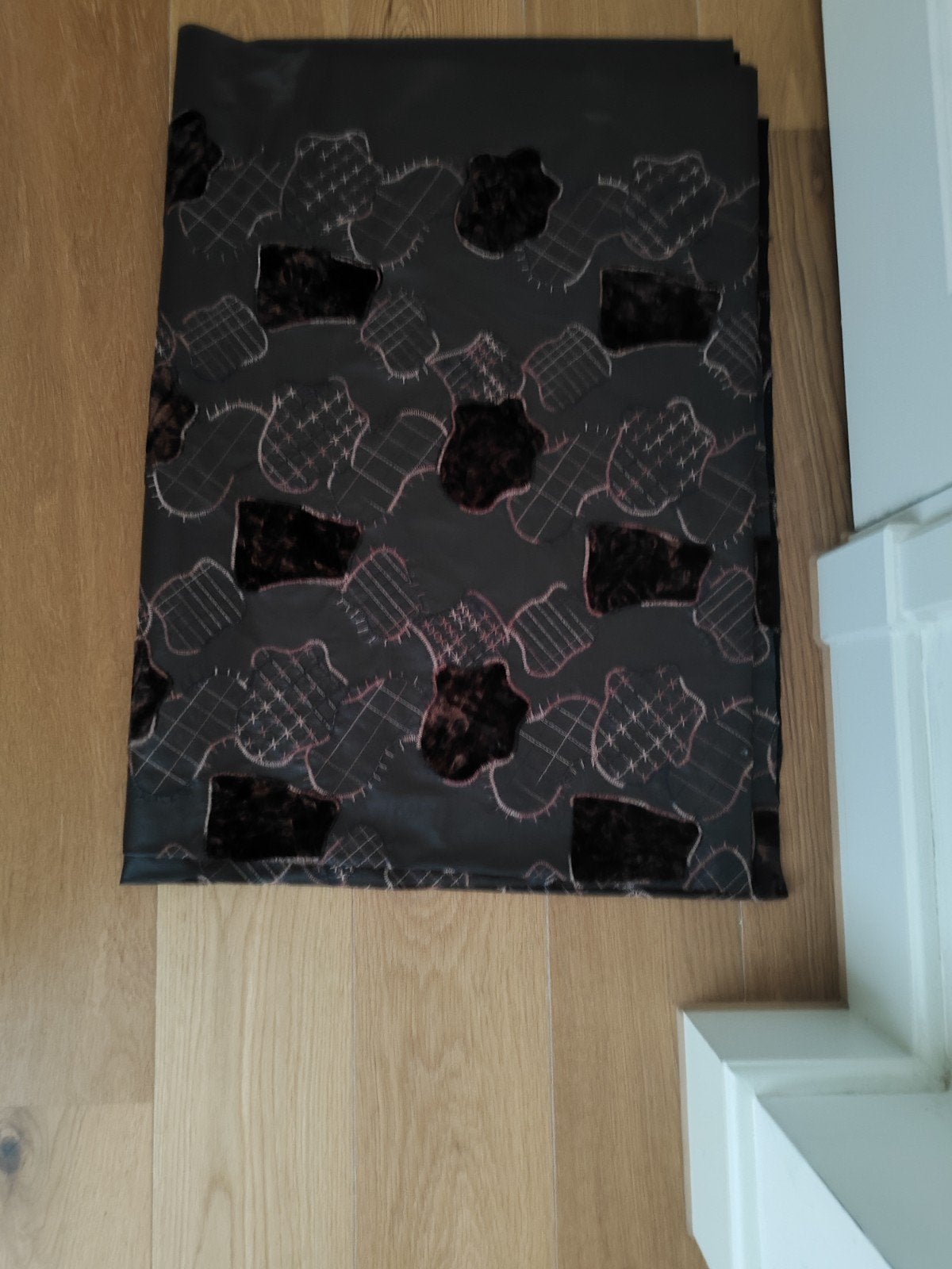 Prachtige lap stof, bruin/ imitatieleer, Hobby en Vrije tijd, Bruin, 120 cm of meer, Leer of Kunstleer, Ophalen of Verzenden