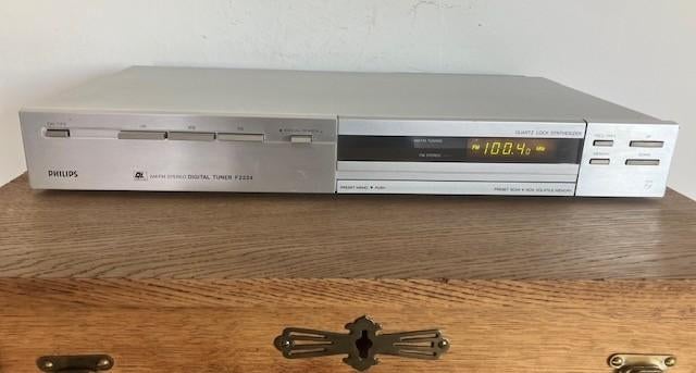 tuner, Audio, Tv en Foto, Tuners, Ophalen of Verzenden, Gebruikt