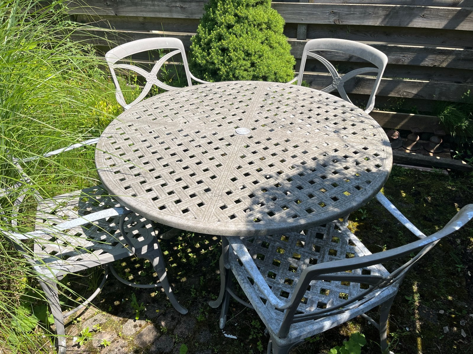 Tuinset met 4 stoelen en ronde tafel, Tuin en Terras, Ophalen, 4 zitplaatsen, Gebruikt, Eettafel