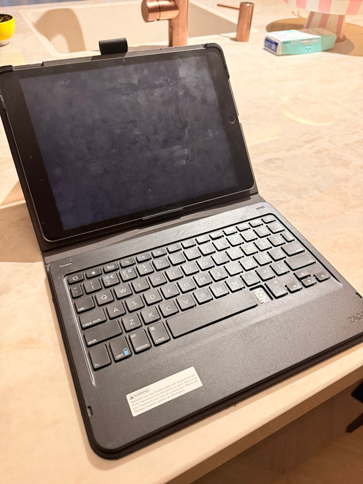 Ipad 11 inch 7de generatie, Apple iPad, 11 inch, Ophalen of Verzenden, Zo goed als nieuw