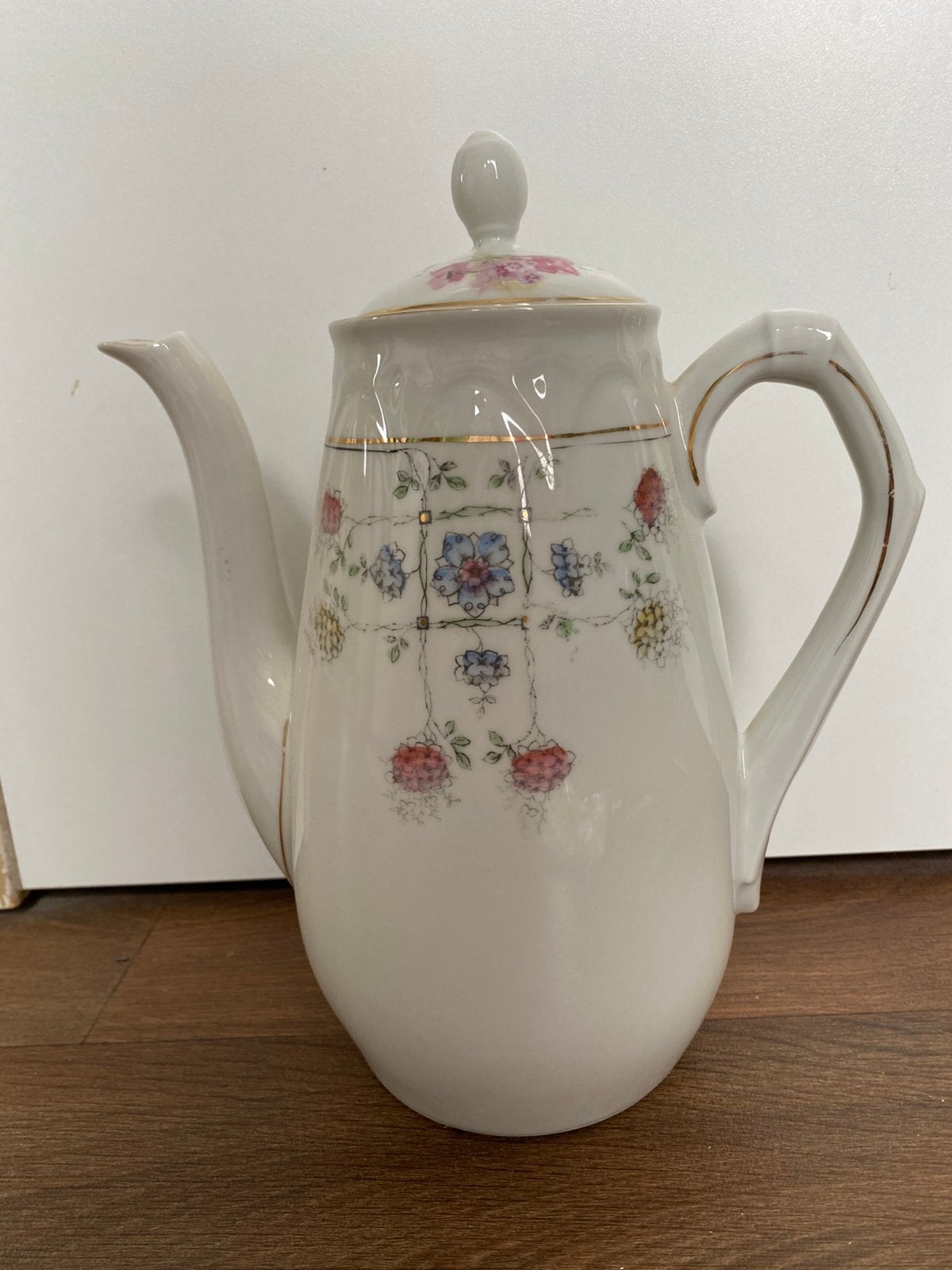 Vintage porseleinen koffiepot met bloemmotief, Antiek en Kunst, Ophalen of Verzenden