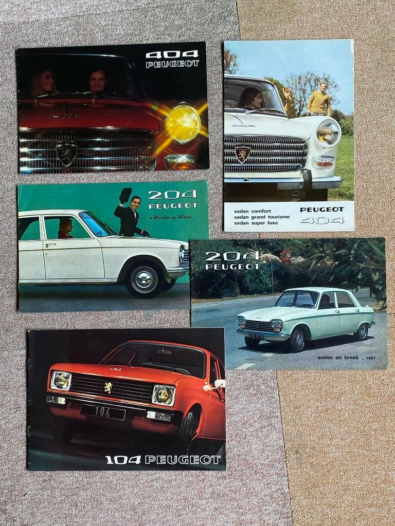 folders: PEUGEOT > 404, 204, 104, Onbekend, Ophalen of Verzenden, Zo goed als nieuw, Peugeot