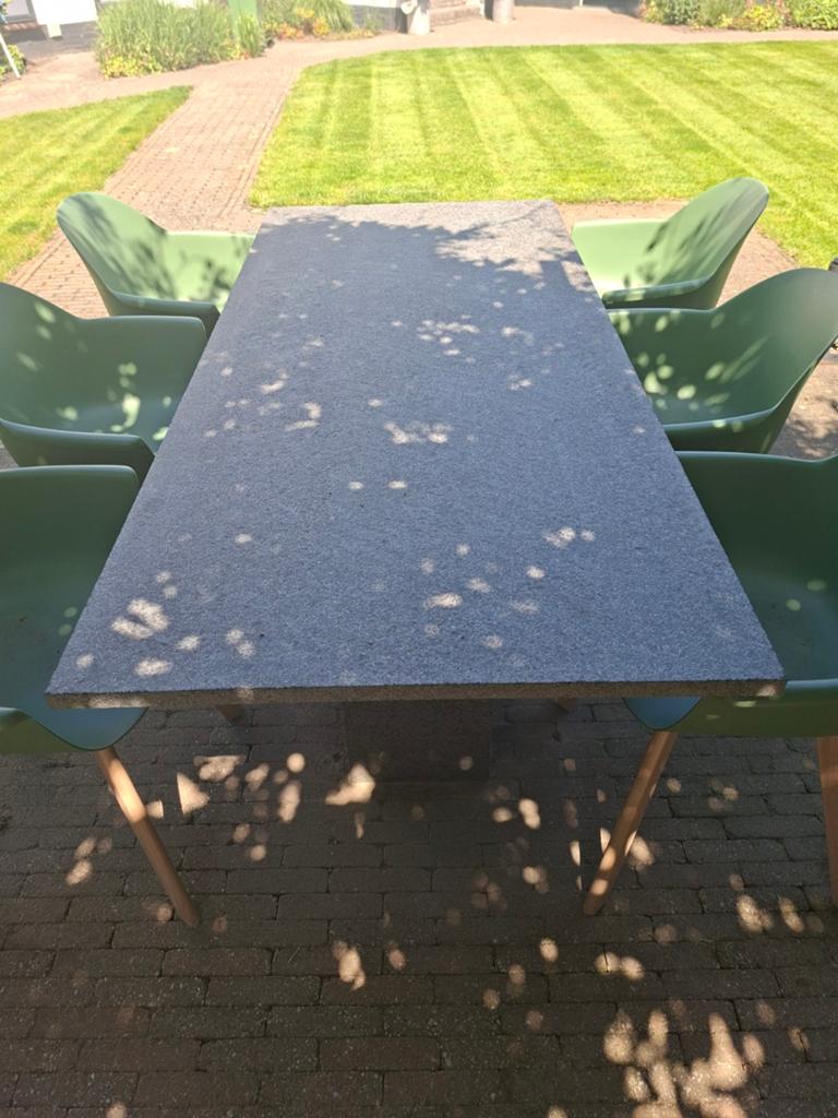 Robuuste tuintafel van natuursteen - 200x90x70cm, Tuin en Terras, Ophalen