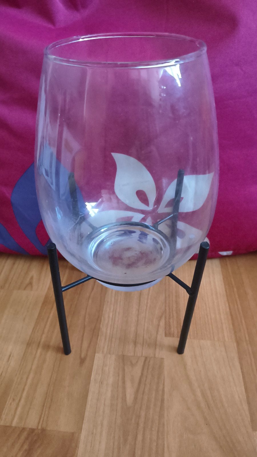 Glazen windlicht met metalen standaard, Ophalen of Verzenden, Gebruikt, Glas, Windlicht