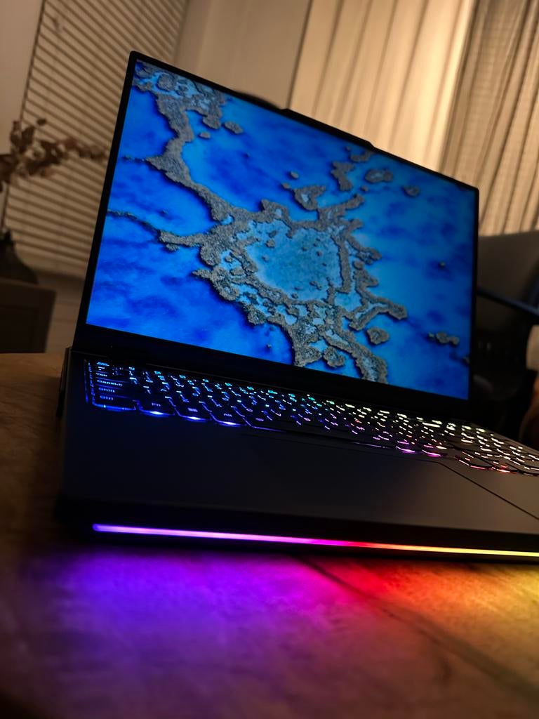 Lenovo Legion Pro 7i 16 - RTX 4090 / i9 / 32GB / 2TB, Ophalen, Met videokaart, Zo goed als nieuw, Gaming