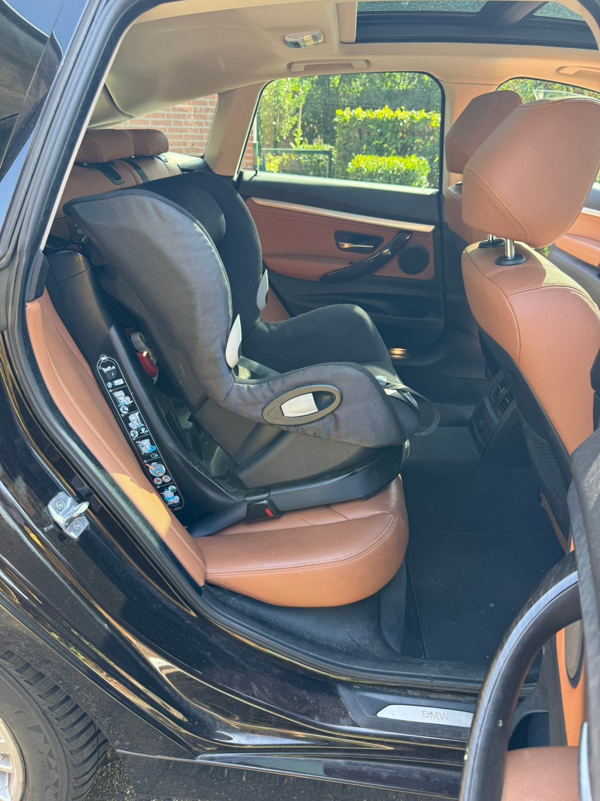 Maxi-Cosi Axiss draaibare autostoel 9-18 kg – zwart, Ophalen, 9 t/m 18 kg, Zijbescherming, Maxi-Cosi