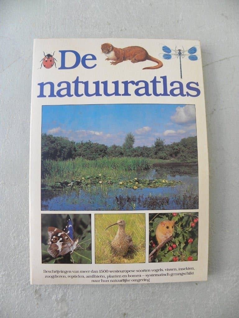 De Natuuratlas, Becht, Ophalen of Verzenden, Zo goed als nieuw, Natuur algemeen