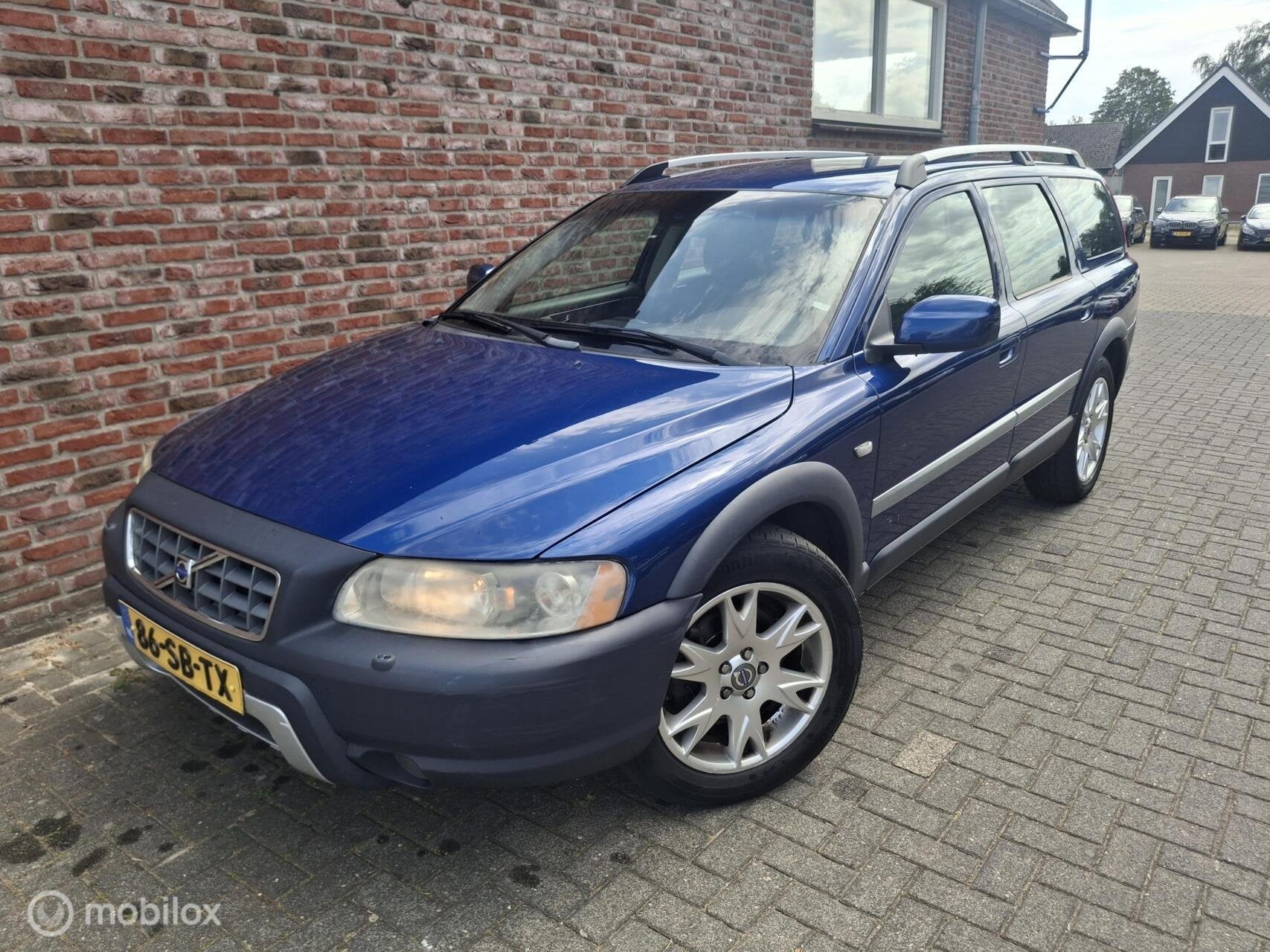Volvo XC70 2.5 T Kinetic, Auto's, Volvo, Automaat, Blauw, XC70, 2521 cc
