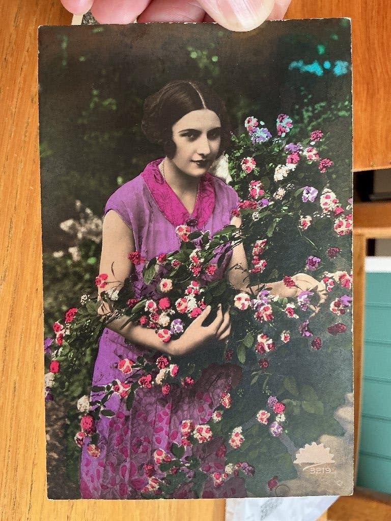 Jonge vrouw, Verzenden, 1940 tot 1960, Gelopen, Noord-Holland