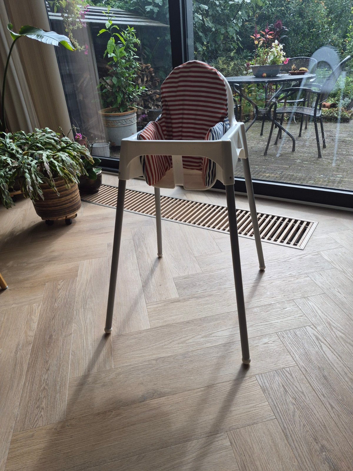 IKEA Antilop kinderstoel met kussen, Ophalen