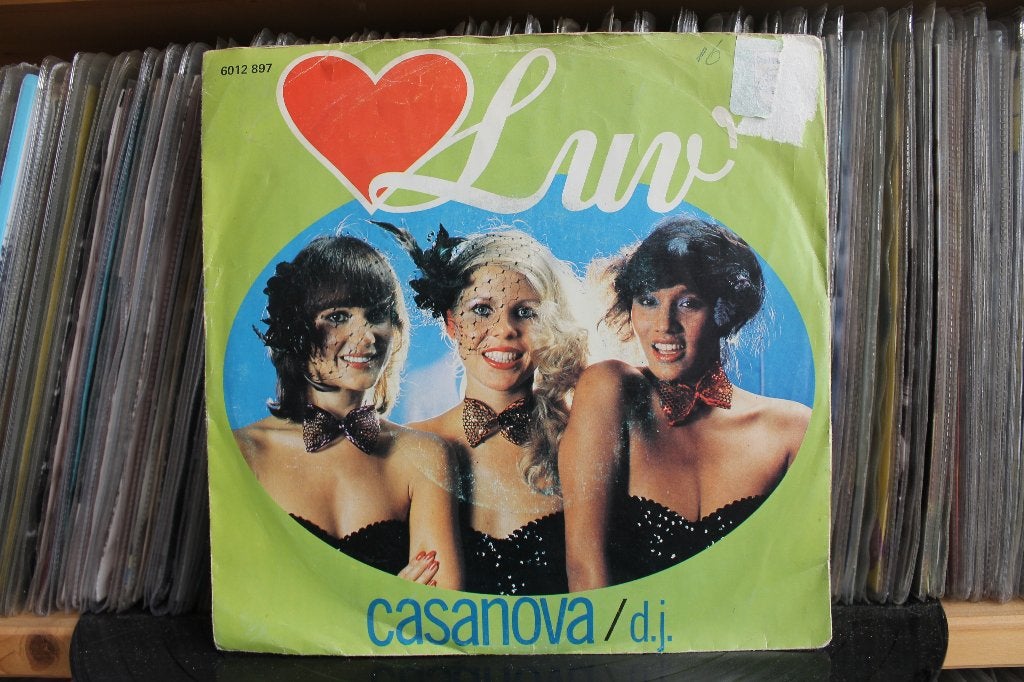 7" Single Luv' - Casanova / D.J., Cd's en Dvd's, Vinyl Singles, Gebruikt, 7 inch, Ophalen of Verzenden, Pop