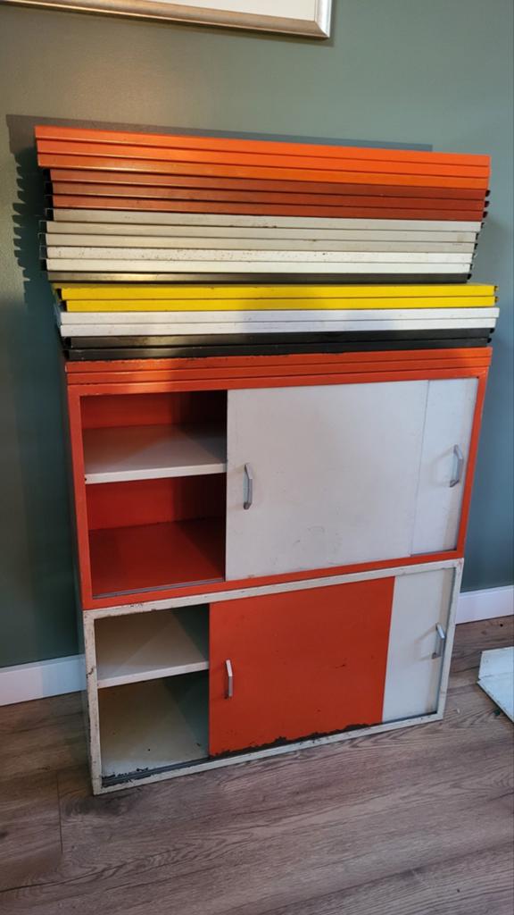 Vintage Pilastro wandsysteem onderdelen - Diverse kleuren, Huis en Inrichting, Ophalen, Gebruikt