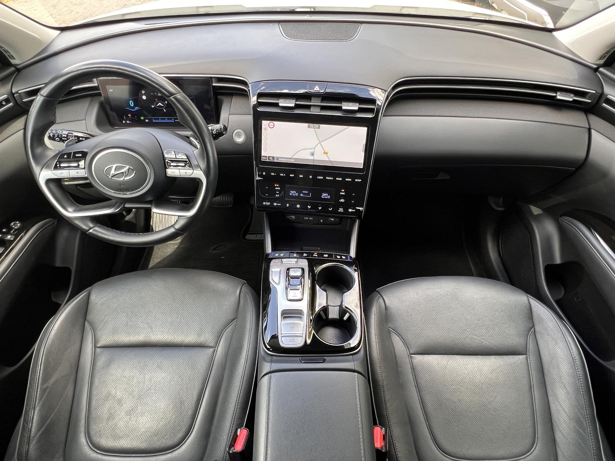 Hyundai Tucson 1.6 T-GDI PHEV Premium 4WD / Dealer onderhoud, Automaat, 14 kWh, Gebruikt, Euro 6