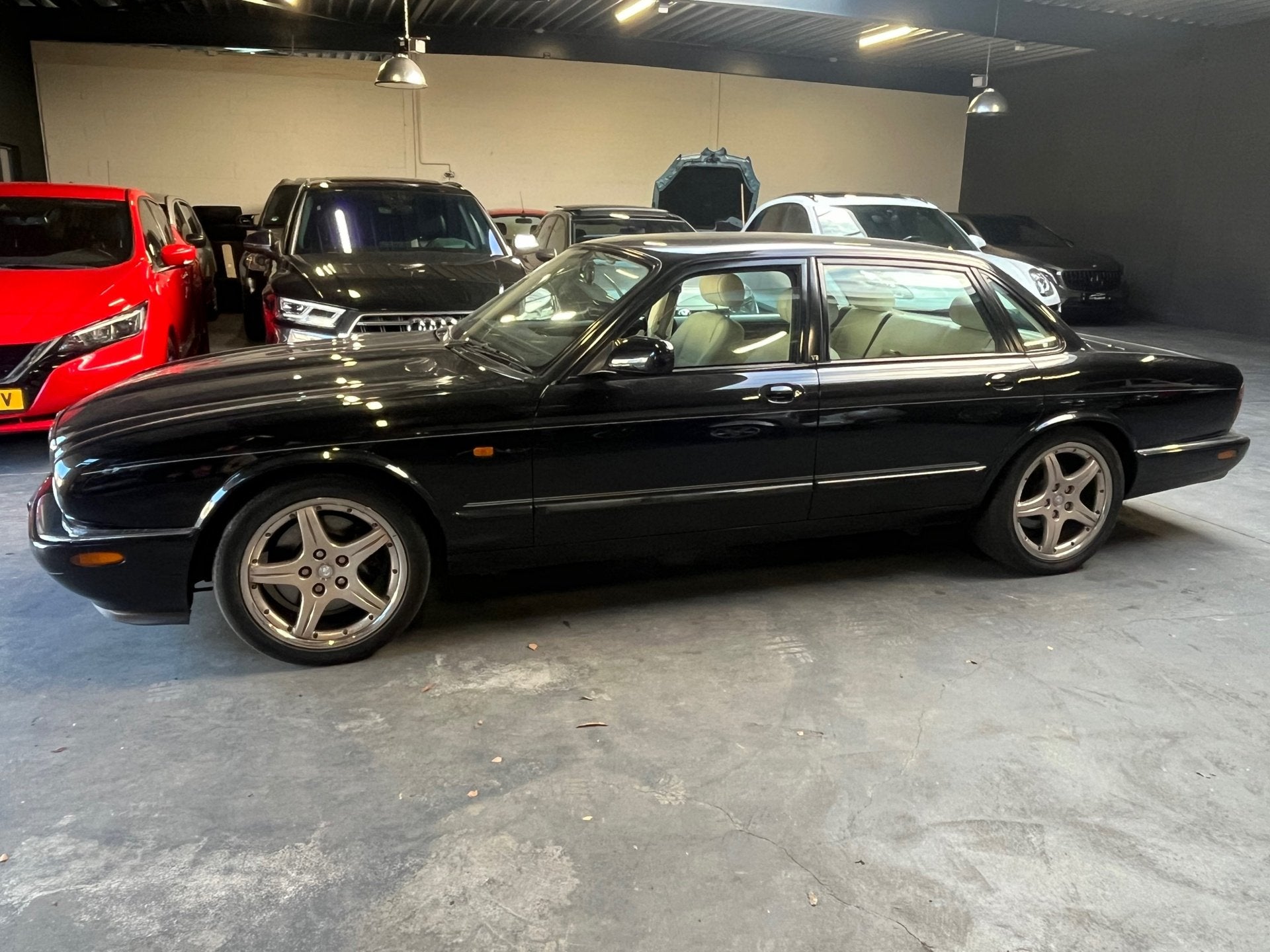 Jaguar XJR 4.0 V8 SUPERCHARGET NL auto boekjes T.I., foto 7