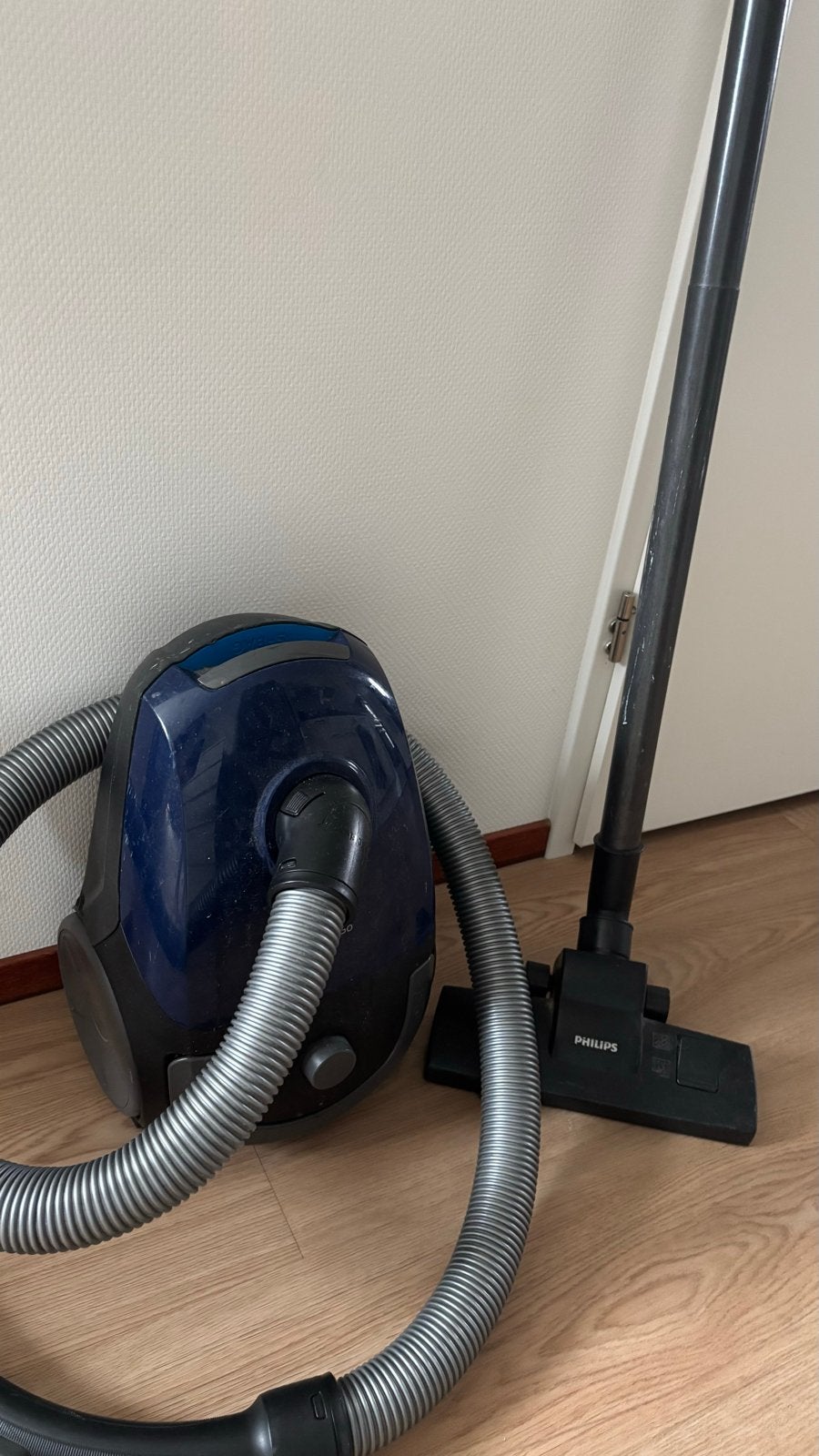 Philips PowerGo FC8241/09 Stofzuiger met zak, Witgoed en Apparatuur, Gebruikt, Philips, Ophalen, Stofzak