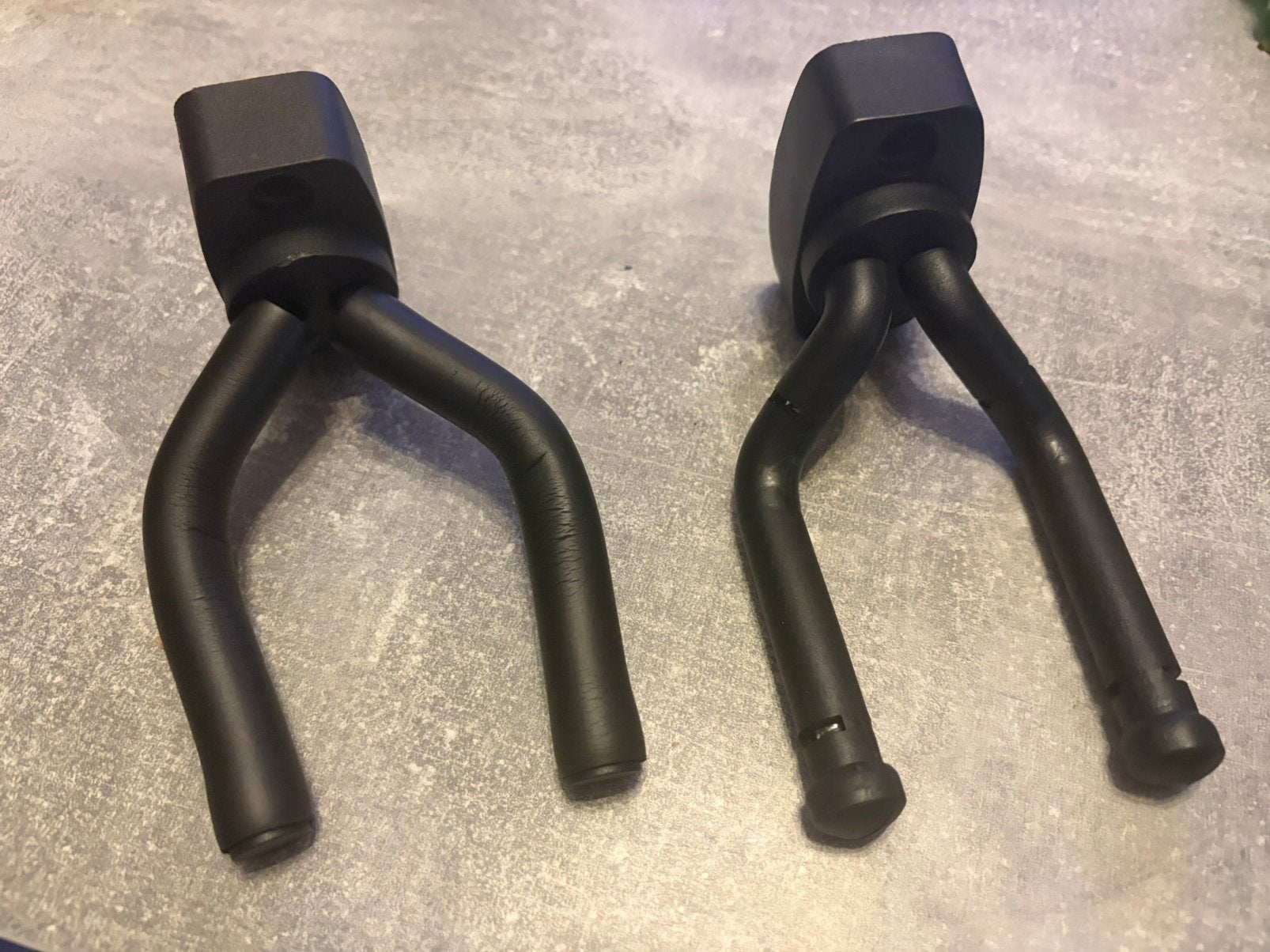 2 gitaar ophang haken muurhaak 5 euro pst, Muziek en Instrumenten, Instrumenten | Toebehoren, Ophalen of Verzenden, Elektrische gitaar